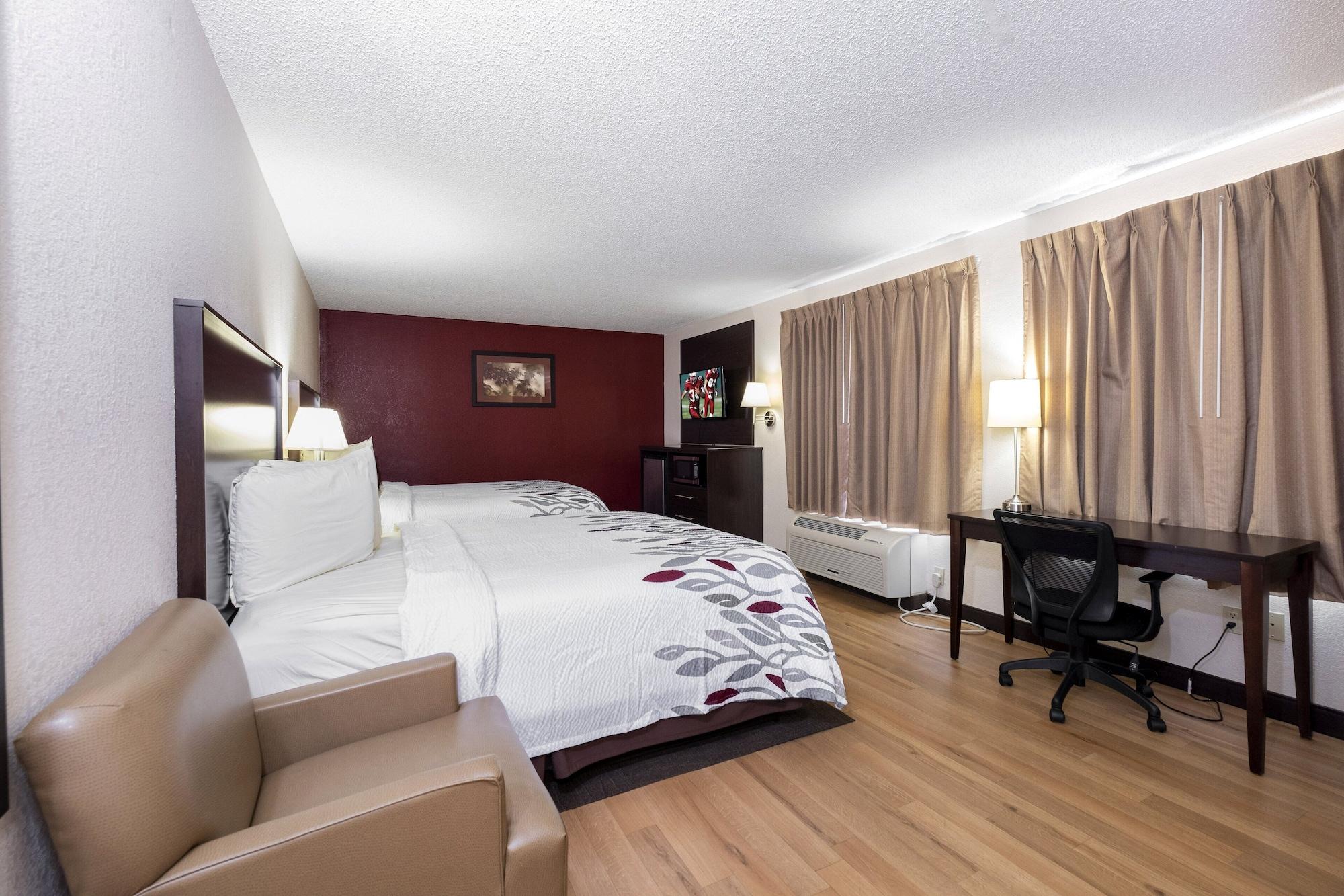 Red Roof Inn & Suites Dover Downtown Eksteriør billede