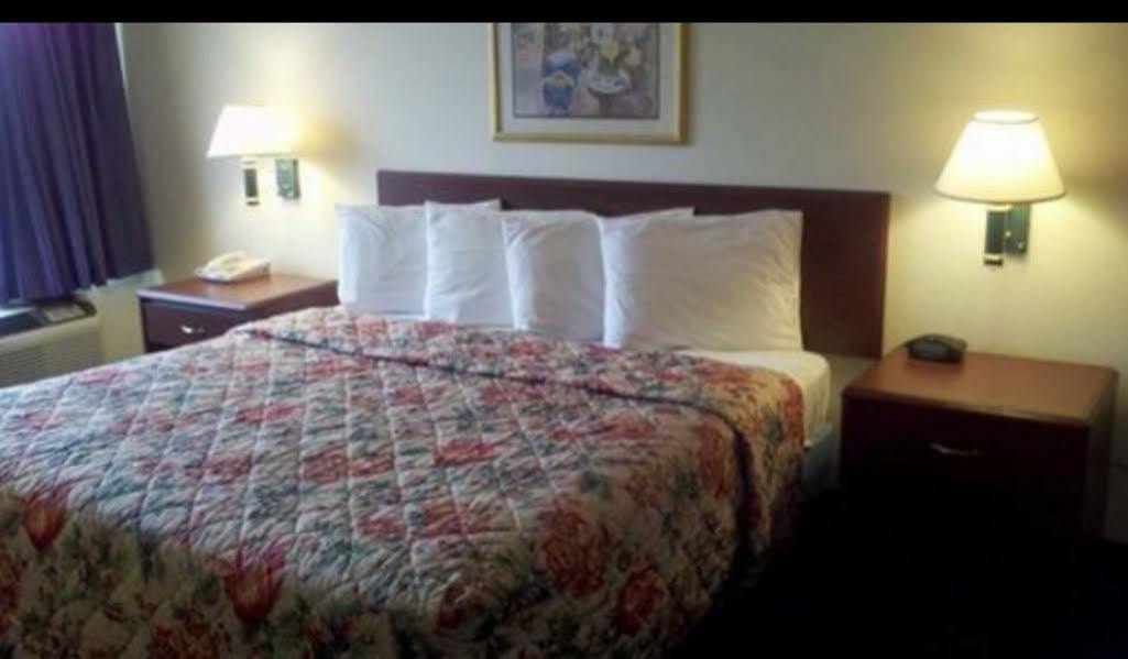 Red Roof Inn & Suites Dover Downtown Værelse billede